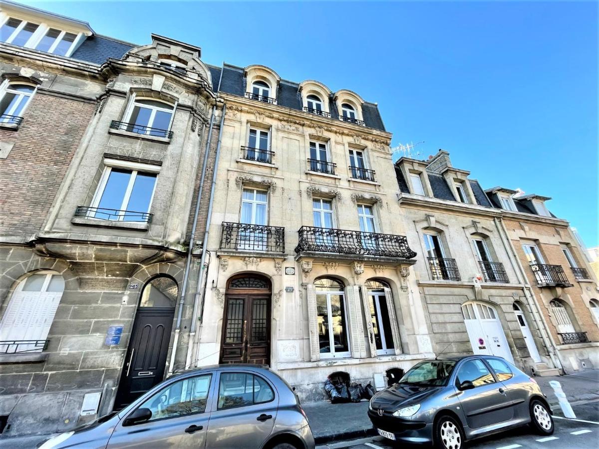 Charme De L'Ancien Pour Cet Appartement Entierement Renove Dans L'Hypercentre De Reims Eksteriør billede